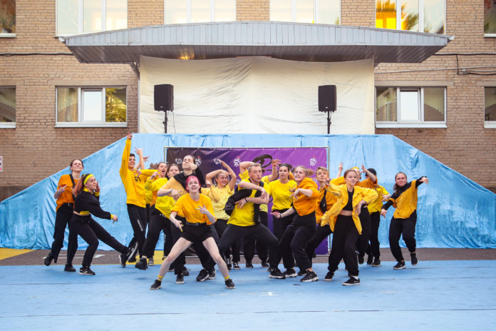 Концерт студии хип-хопа «B-Fly-Effect» состоялся в Подольске