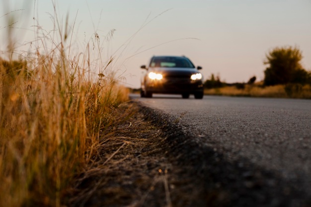 Автомобилистов Подмосковья призвали быть внимательными на дорогах