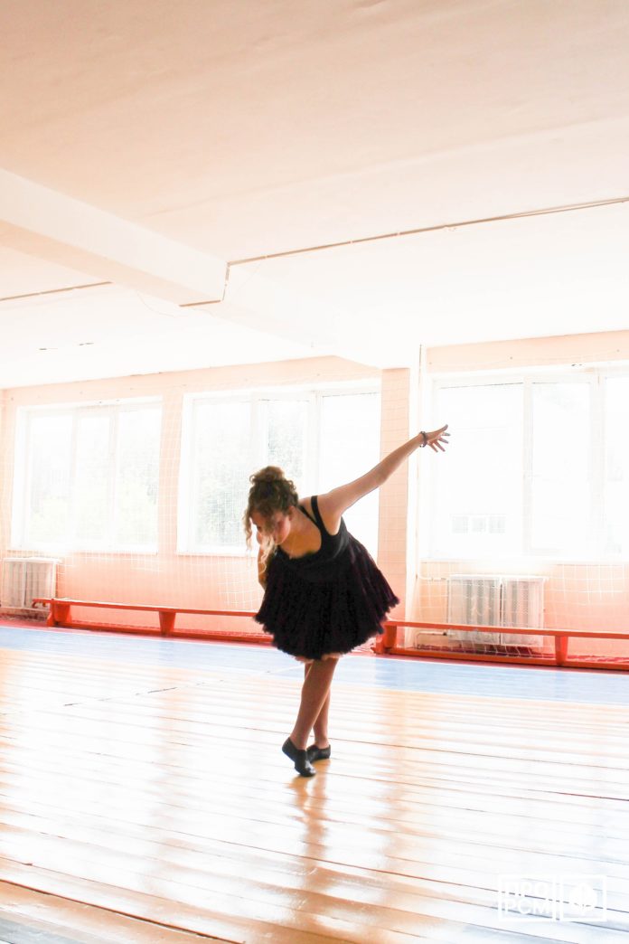 Вожатые Большого Подольска провели мастер-класс «Дыши танцем»