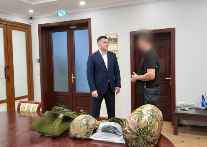 Глава городского округа Подольск встретился с будущим бойцом СВО