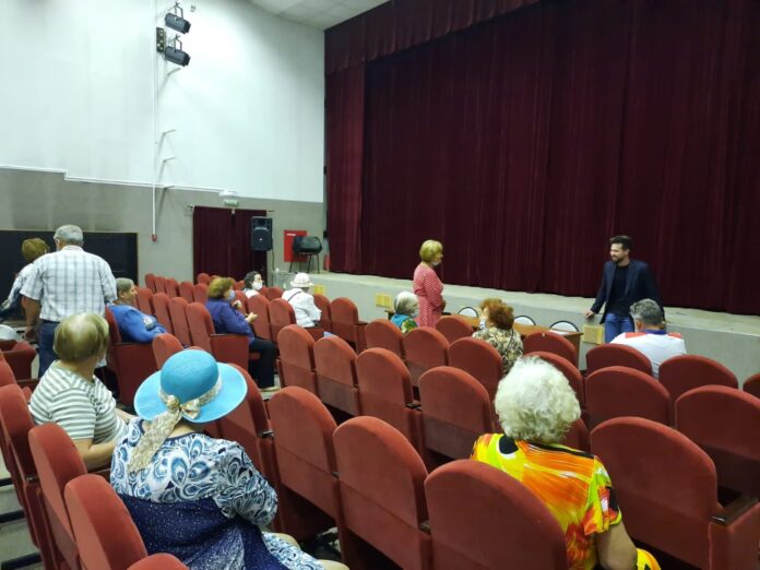 Депутат Горсовета провел встречу с жителями МИС и трудовым коллективом ООО «Агроферма»