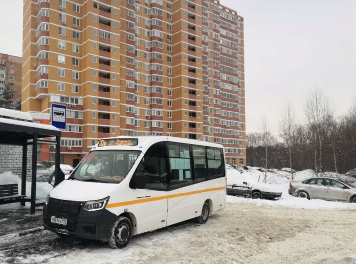 Автобус № 37К стал заезжать к новой поликлинике на улице Ульяновых с 11 января