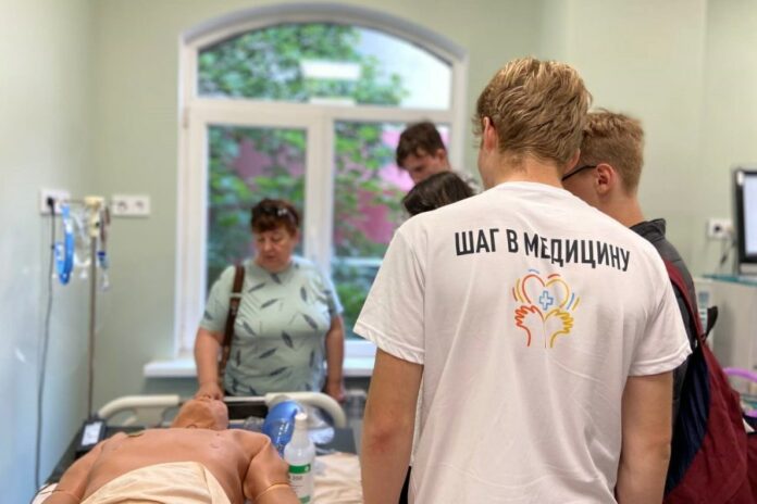 Реализовывается проект «Шаг в медицину»