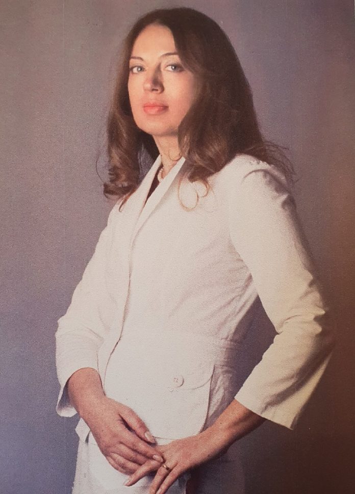 Культурно-просветительский центр «Дубровицы» приглашает всех желающих на выставку подольской художницы Михайловой Любови Викторовны