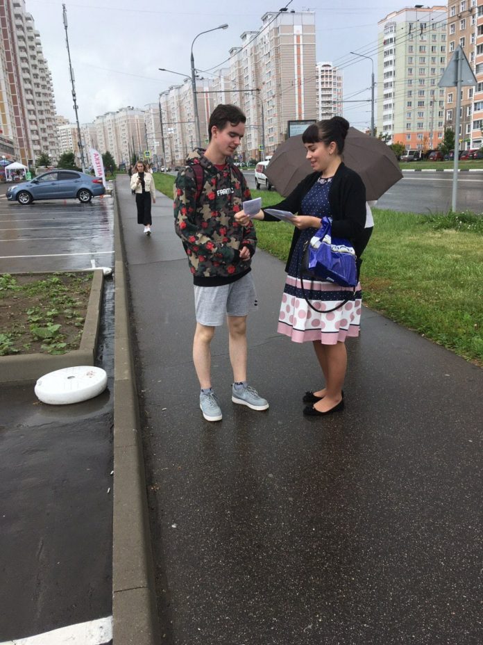 Акция «Должен знать» прошла на бульваре 65-летия Победы в Большом Подольске