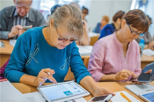 Жителей Подольска в возрасте 50 лет и старше приглашают пройти профессиональное обучение