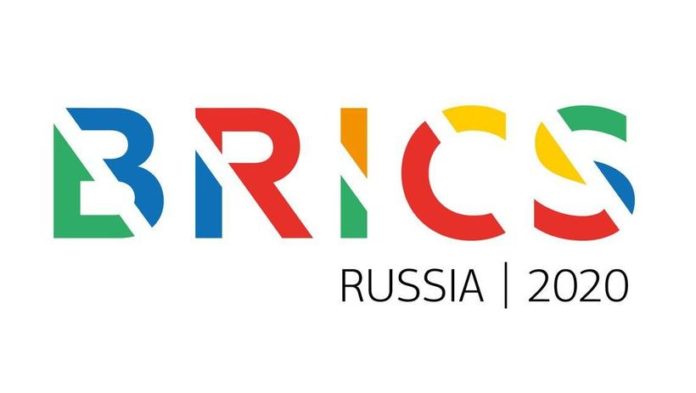 Жители округа могут выбрать девиз VI Молодежного саммита БРИКС