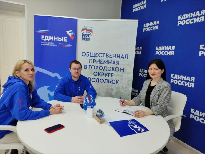 В центре объединения гражданских инициатив «Единые» состоялась встреча руководителя Общественной приемной партии с председателем...