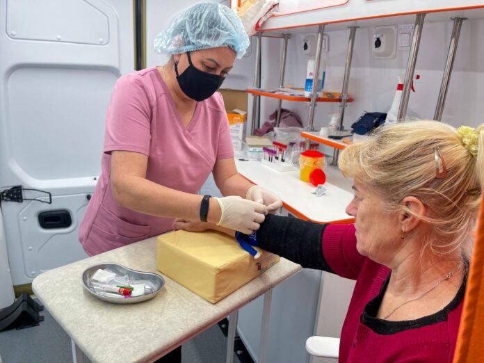 Мобильный ФАП успешно работает в подольских деревнях