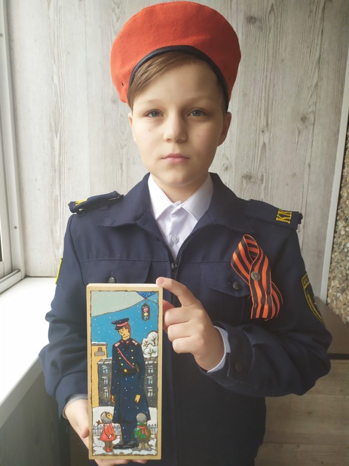 Поделка подольского школьника стала лауреатом регионального этапа Всероссийского конкурса детского творчества «Полицейский дядя Степа»
