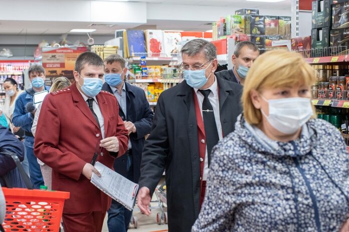 В Подольске прошел рейд по проверке соблюдения эпидемиологических норм на объектах торговли