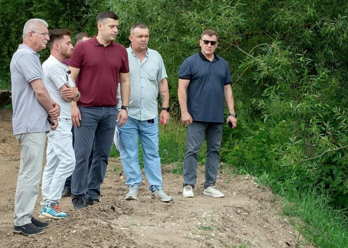 Благоустройство Певческого поля проконтролировал глава Подольска