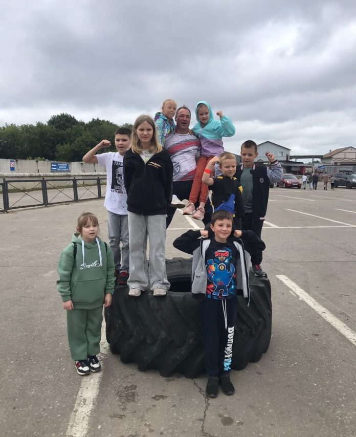 В Госавтоинспекции подмосковного Подольска состоялся День открытых дверей для юных горожан