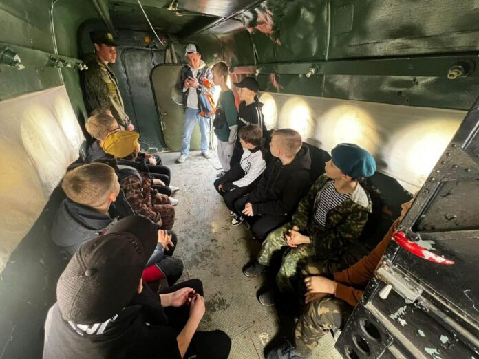 Посещение 106-й гвардейской дивизии ВДВ