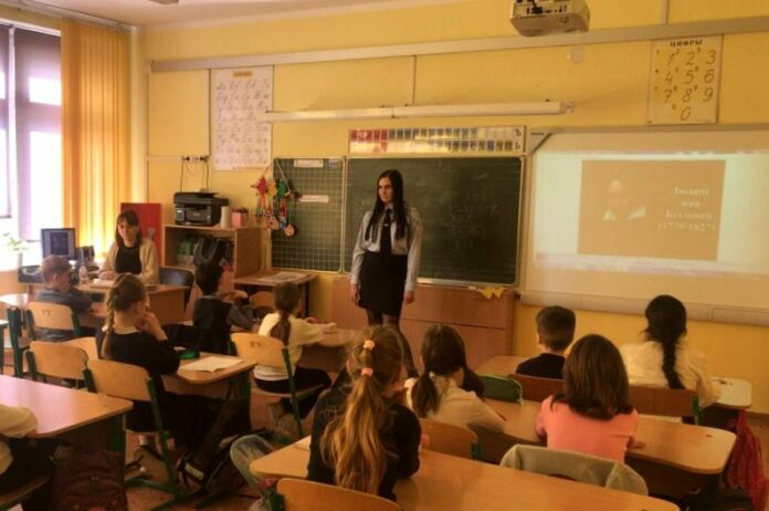 В Подольске полицейские провели профилактические беседы со школьниками в рамках мероприятия «Твой выбор»