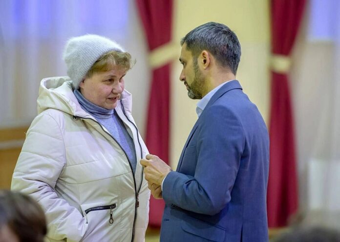 В мкр. Кузнечики прошла встреча с жителями по вопросам ЖКХ