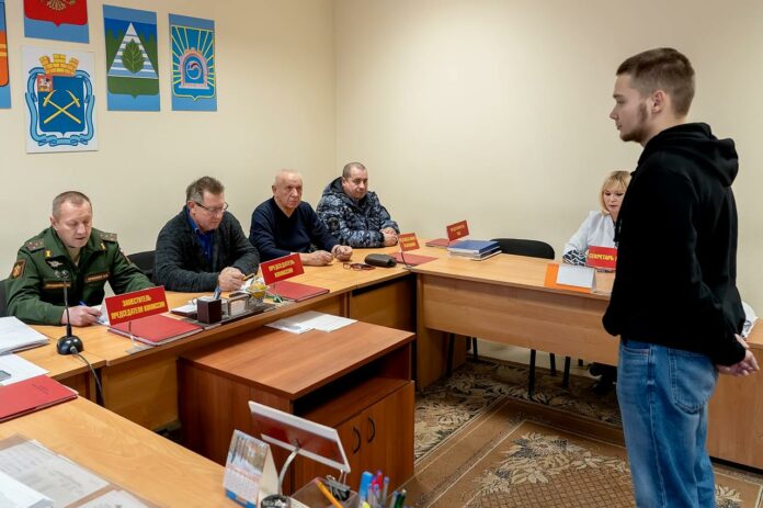Осенняя призывная кампания идет в Подольске
