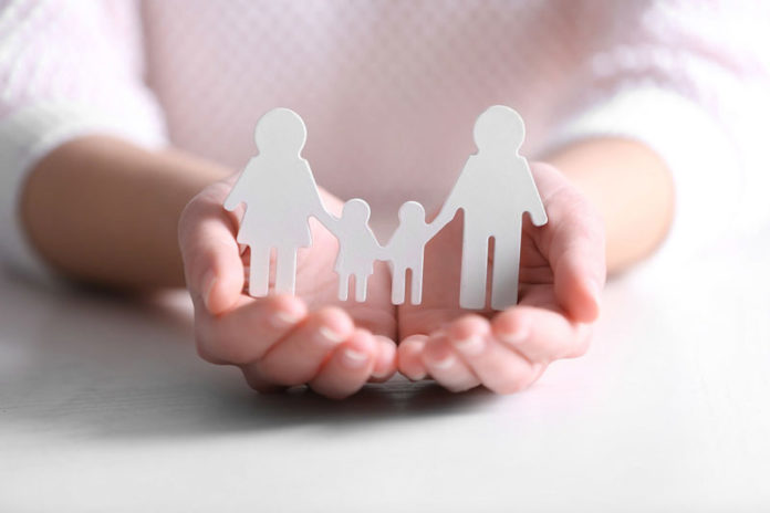 С начала 2021 года уже 252 ребенка-сироты из Подмосковья обрели семью