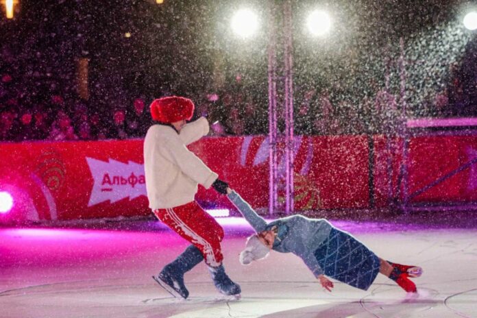 В Подольске выступили олимпийские чемпионы по фигурному катанию
