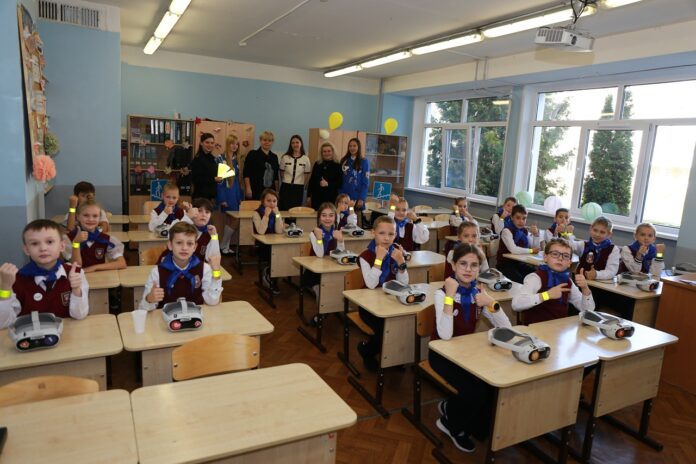 Госавтоинспекция Подмосковья продолжает обучение детей ПДД с использованием новых технологий