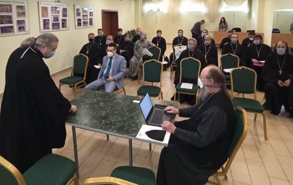 в Воскресенском храмесостоялось Братское совещание духовенства Подольского благочиния