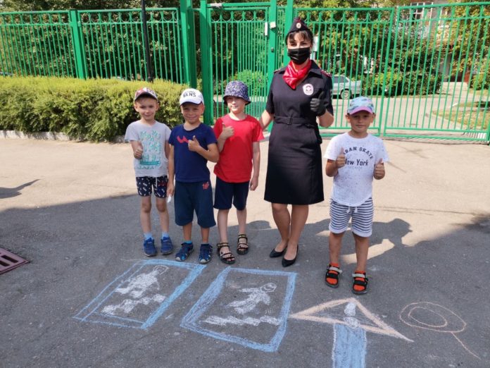 Для воспитанников детского сада состоялось мероприятие «Безопасное лето»