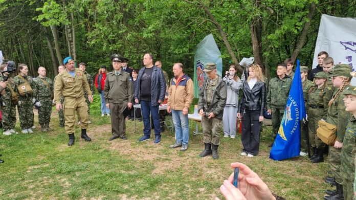 В мкр. Кузнечики состоялась военно-спортивная игра «Зарница»