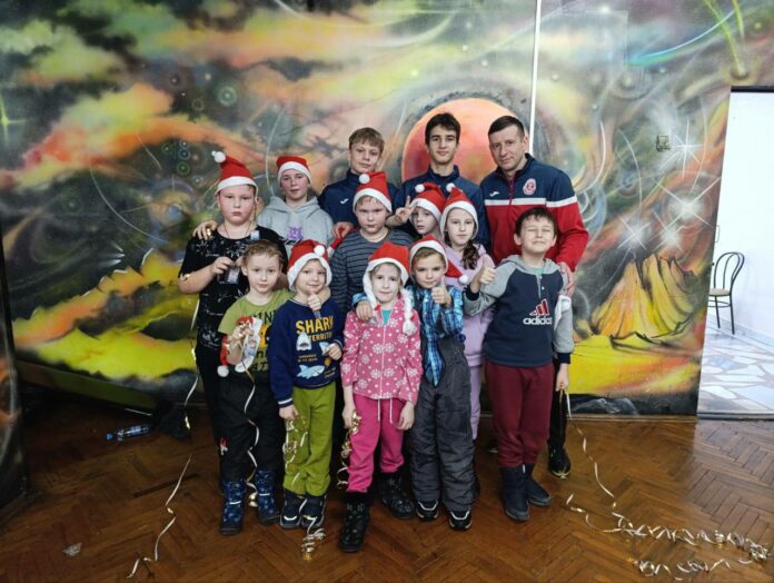 Мастер-класс по футболу провели в Подольске для детей из Курской и Донецкой областей