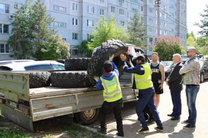 Гуманитарная помощь подольским бойцам в зоне СВО от депутата МОД Павла Максимовича