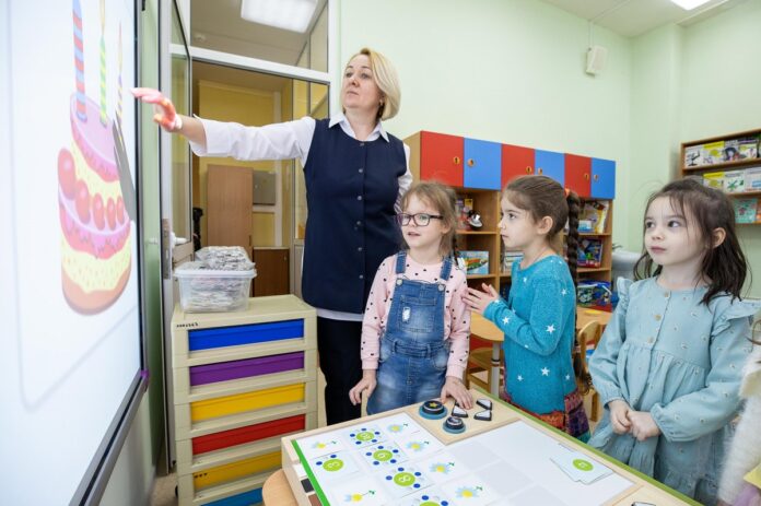 Инновационное оборудование «EduQuest» используется в подольском детском саду № 43 «Лучик»