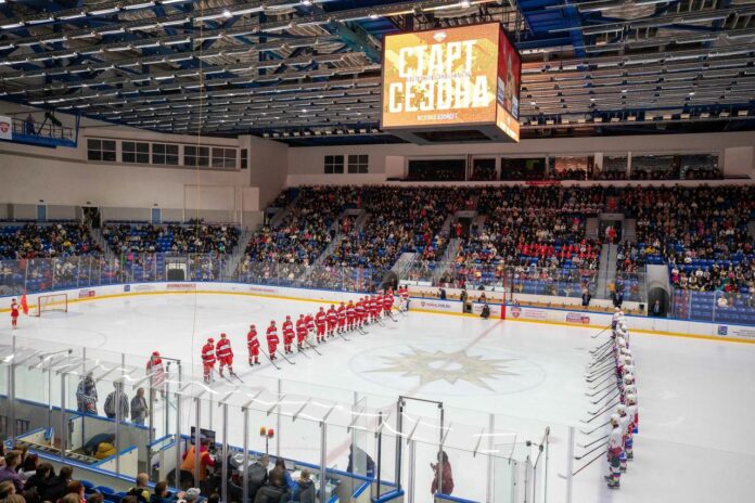 Хоккейный клуб «Хорс Подольск» дебютировал в НМХЛ