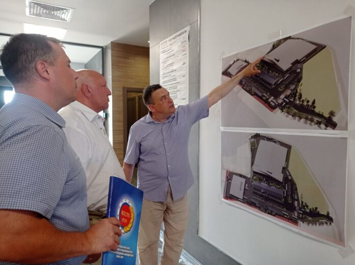 Депутат Совета депутатов горокруга Подольск принял участие в экскурсии по производственным площадкам промышленной группы...