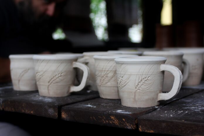 Студия керамики «Калина» проводит групповые и индивидуальные мастер-классы