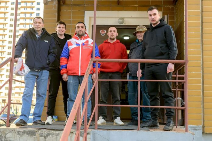 Подольские волонтеры изготовят более пяти тысяч окопных свечей