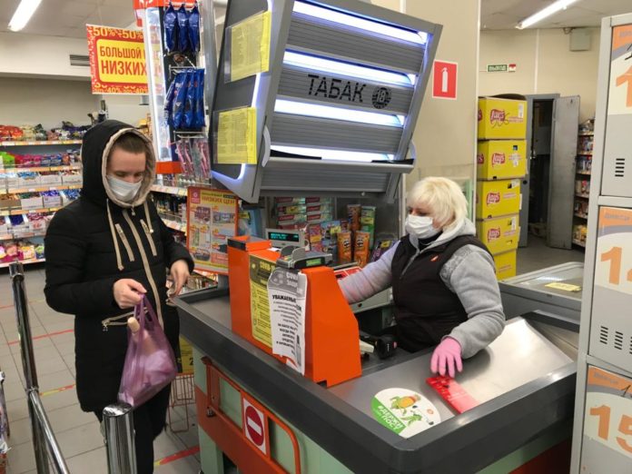 Около 20 объектов розничной торговли на предмет соблюдения санитарных норм были проверены в микрорайоне...