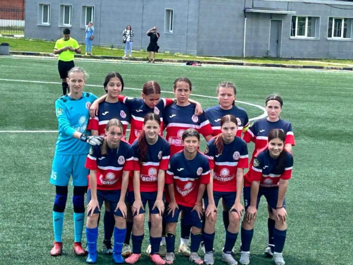 Подольские «Витязи» победили в трёх матчах первенства по футболу