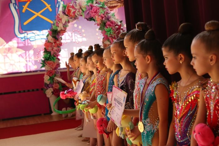 В Подольске прошел открытый турнир по художественной гимнастике «Симфония весны»