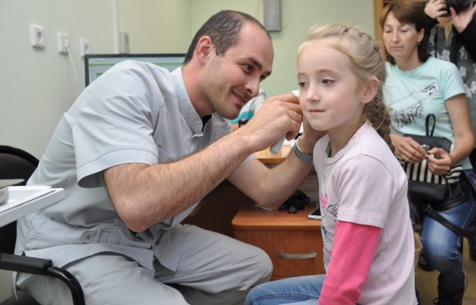 В учреждения здравоохранения приняты четыре участковых врача на работу