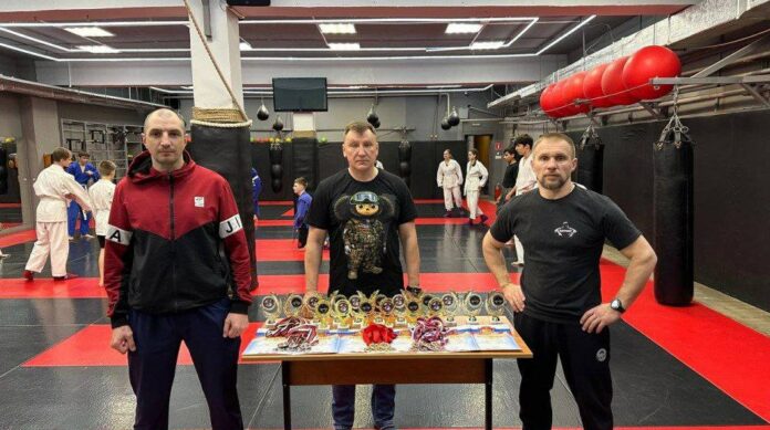 Депутат Юрий Стрелков оказал помощь клубу «Патриот»