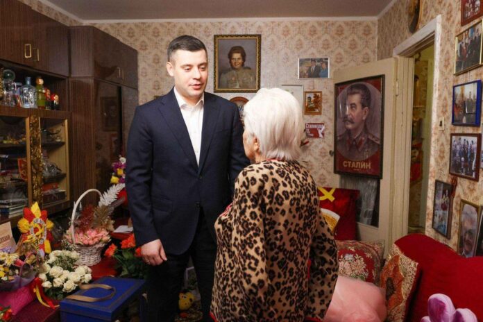 Глава городского округа Подольск навестил участницу Великой Отечественной войны