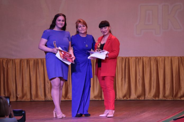 Завершилась VI Ежегодная премия «Золотой муравей» в ДК «Металлург»