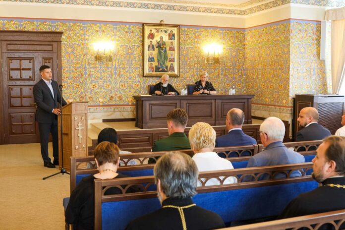 Глава горокруга Подольск принял участие в собрании регионального отделения Международной общественной организации «Всемирный Русский...