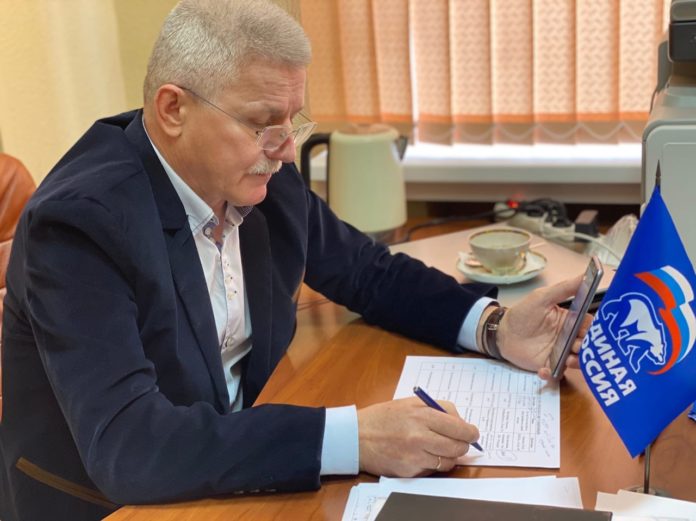 Депутат областного парламента провел личный прием граждан