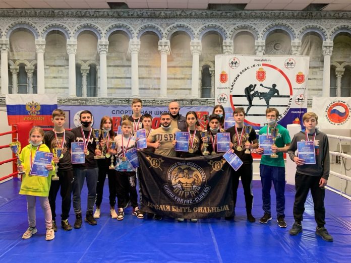 Спортсмены Большого Подольска завоевали двенадцать медалей на Открытом кубке Тульской области по тайскому боксу