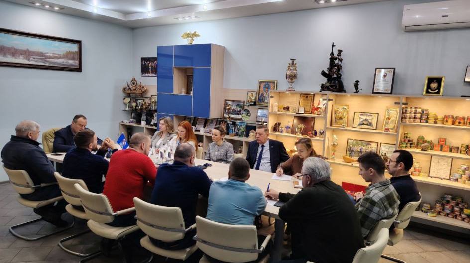 Обсудили с трудовым коллективом актуальные вопросы развития производства 