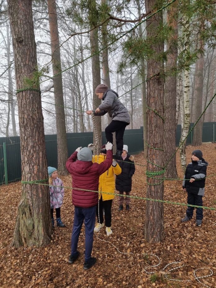 Подольские юнармейцы организовали мастер-классы по огневой и туристической подготовке
