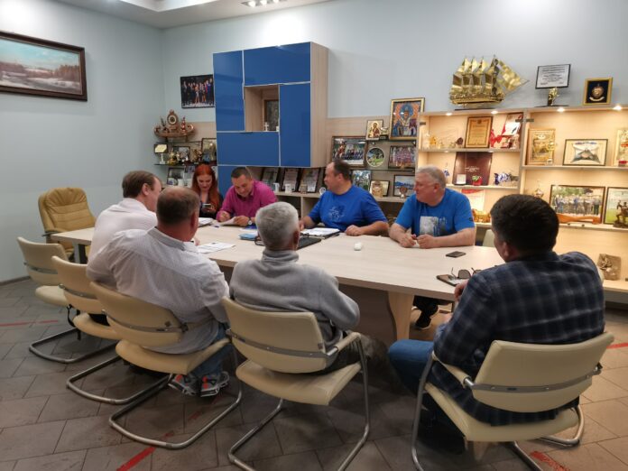 Прошло совещание по выбору кандидата в застройщики объекта «АПК Русский рыбный мир» вблизи деревни...