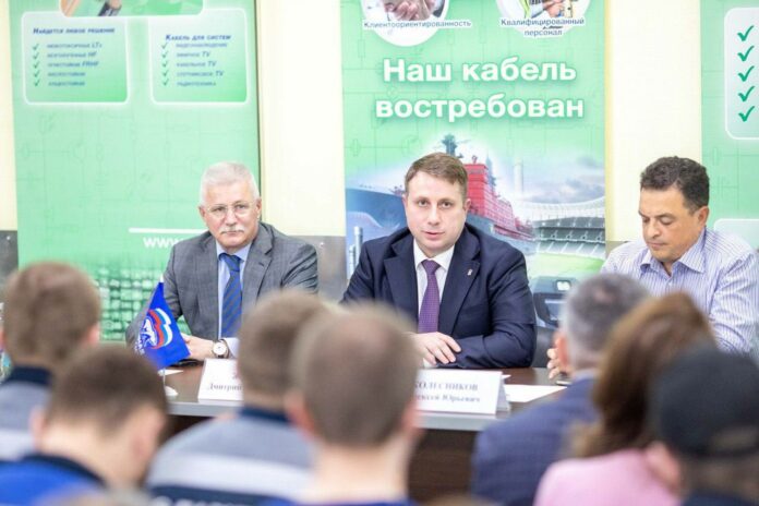 Секретарь местного отделения партии «Единая Россия», глава Городского округа Подольск Дмитрий Жариков продолжает встречи...