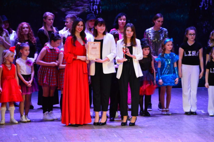 Солисты и ансамбли Большого Подольска получили более 10 наград на фестивале-конкурсе «Карусель Земля» —...