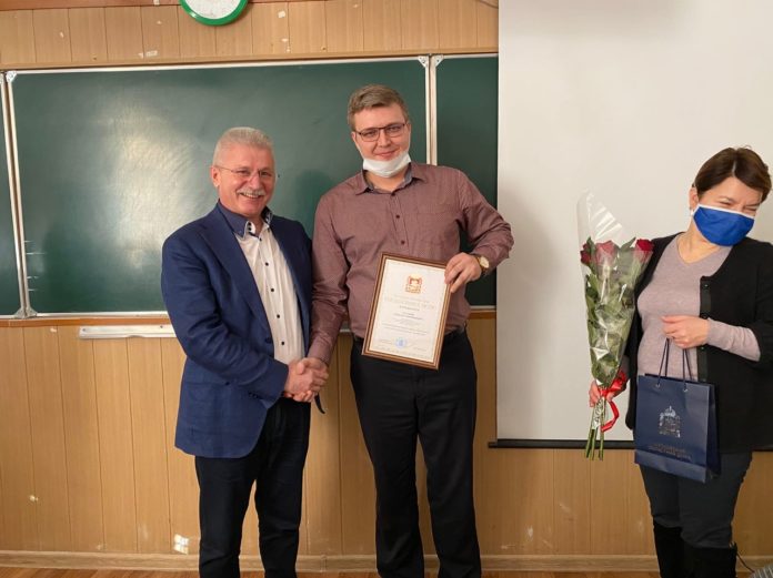 Встреча депутата с трудовым коллективом школы